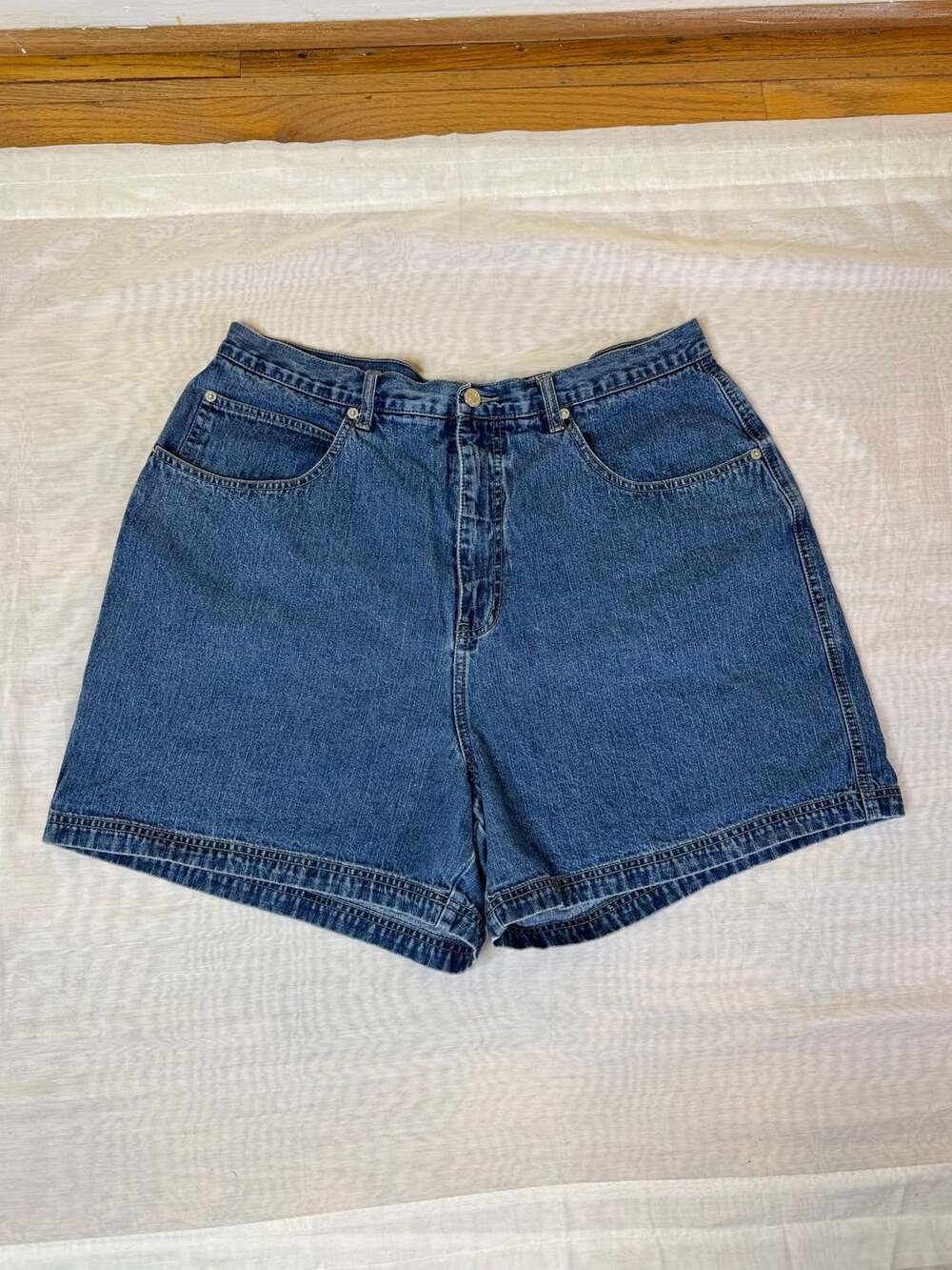 Xhilaration Denim Carpenter Shorts Women's 20W Blue High Rise Utility
